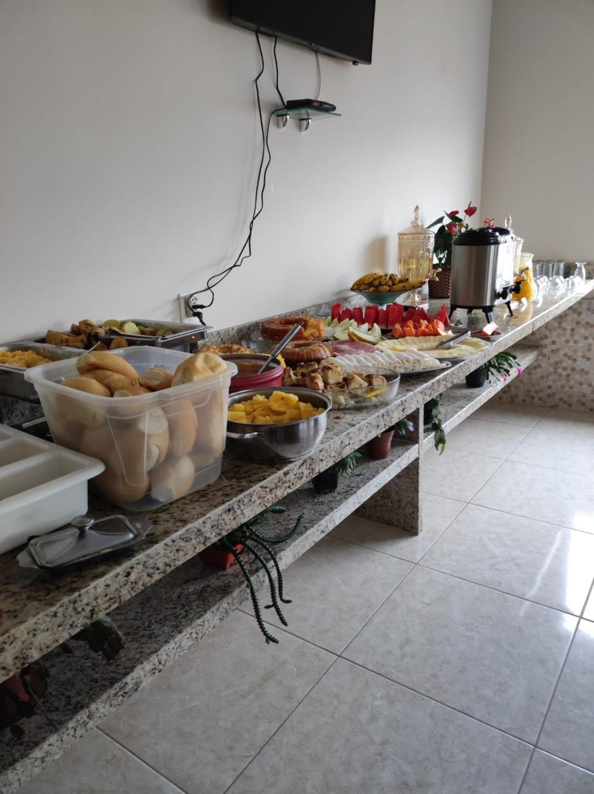 Hotel Raio Do Sol อิบิกวารา ภายนอก รูปภาพ